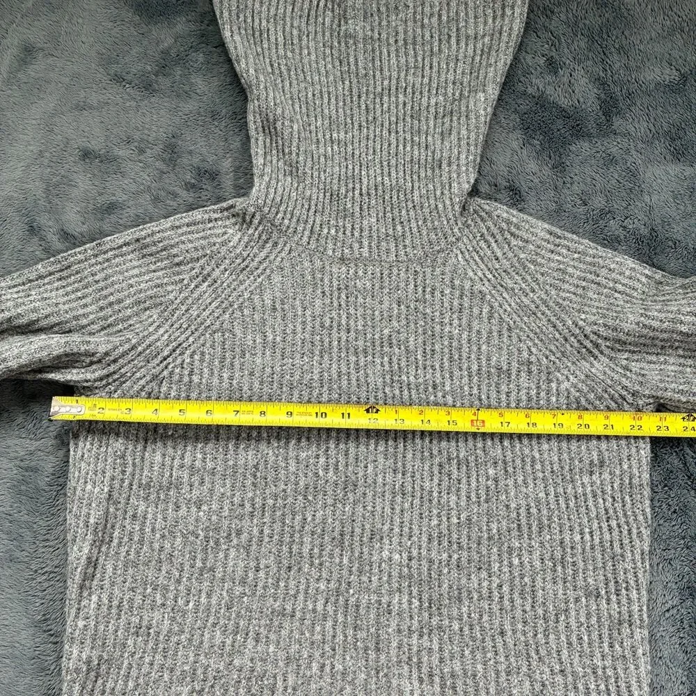 J. Crew Point Sur Ribbed Chunky Turtleneck Mohair Wool Blend Sweater Small